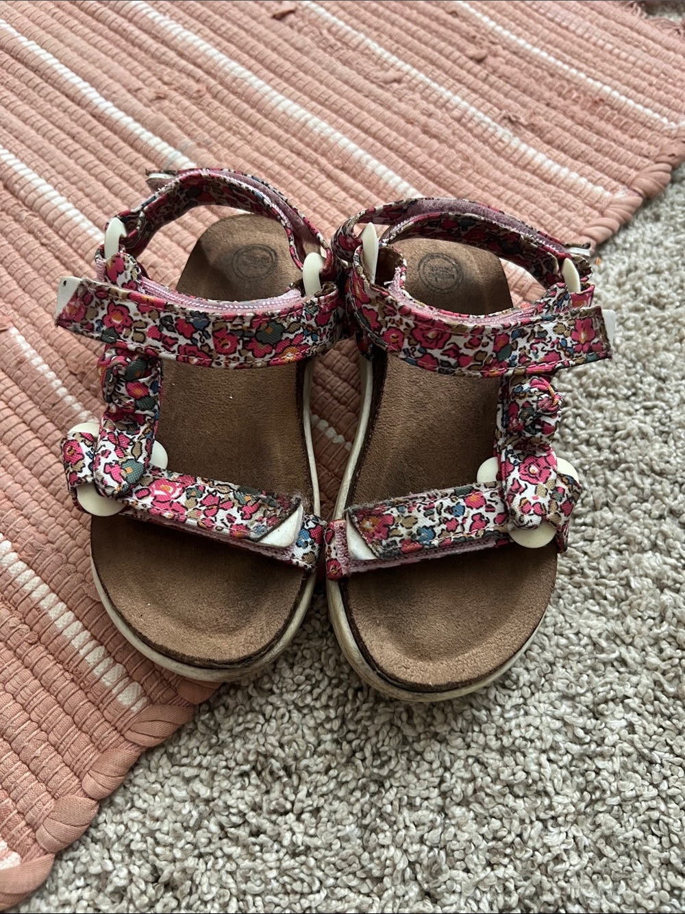 Girls' Floral Pink Adjustable Strap Sandals